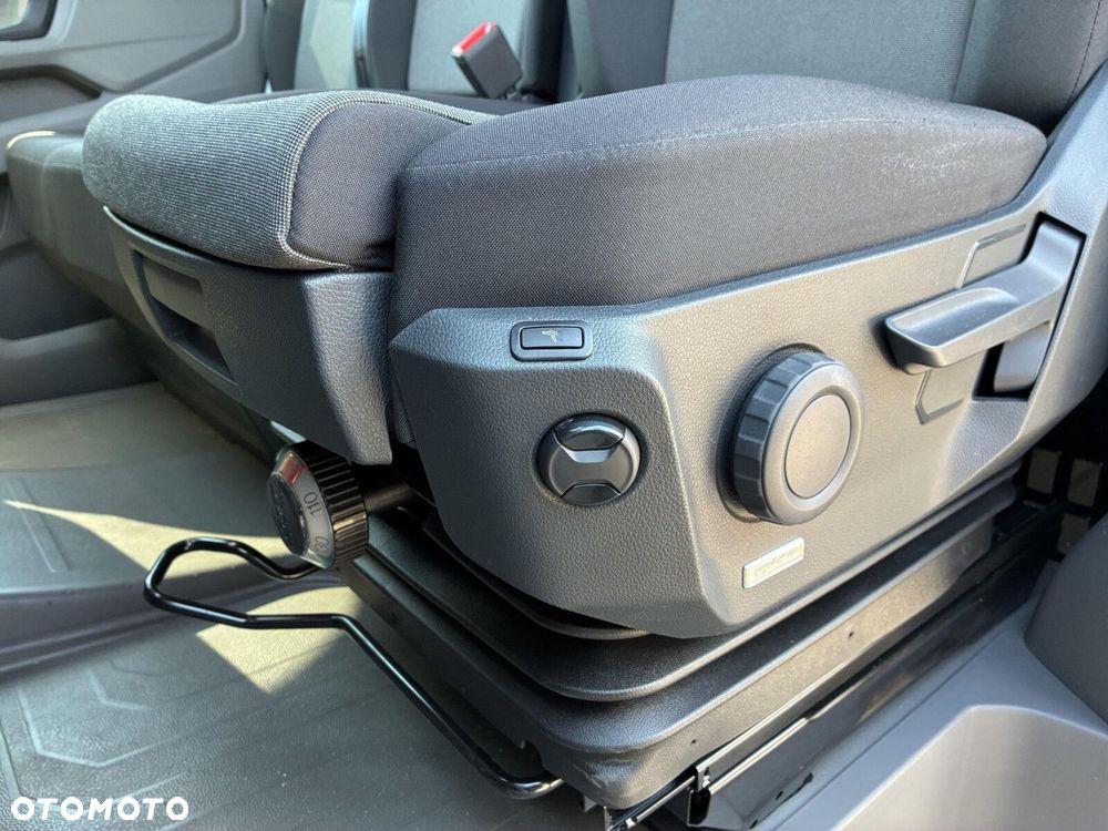 Volkswagen Crafter 35 Furgon/L4H3, 2,0 TDI 177 KM, rozstaw osi: 4490 mm - 30
