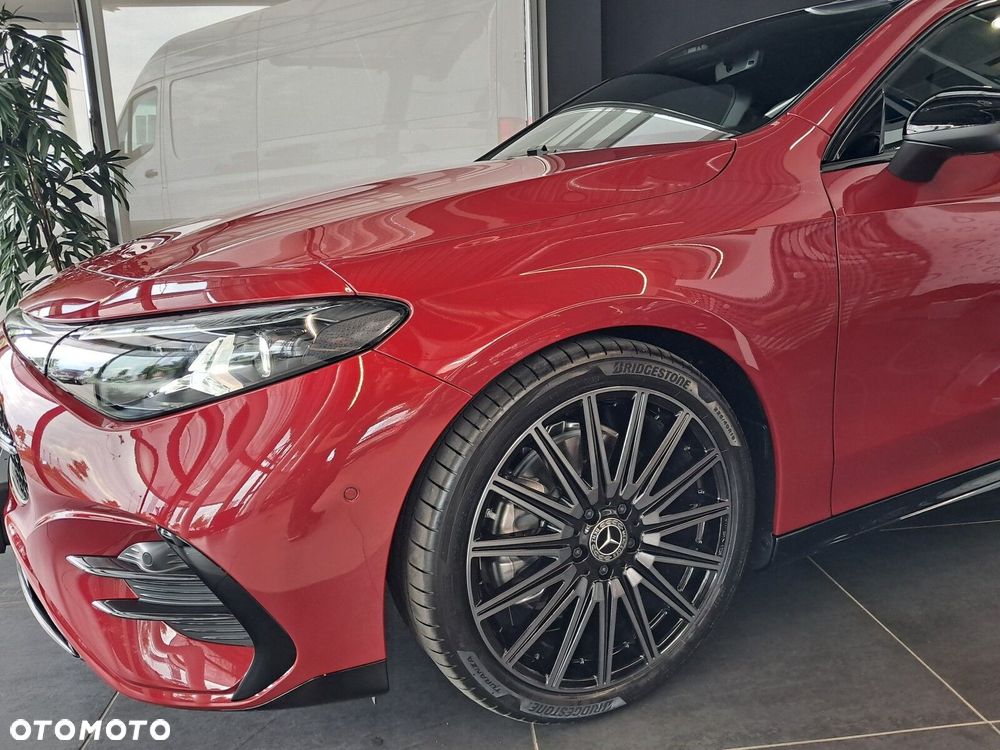 Mercedes-Benz CLA - 12