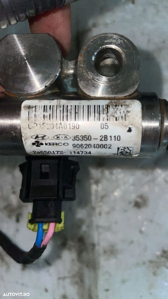 Rampa injectoare Kia Sportage, Kia Rio 1.6 GDI 353502b110 35350 2b110 - 2