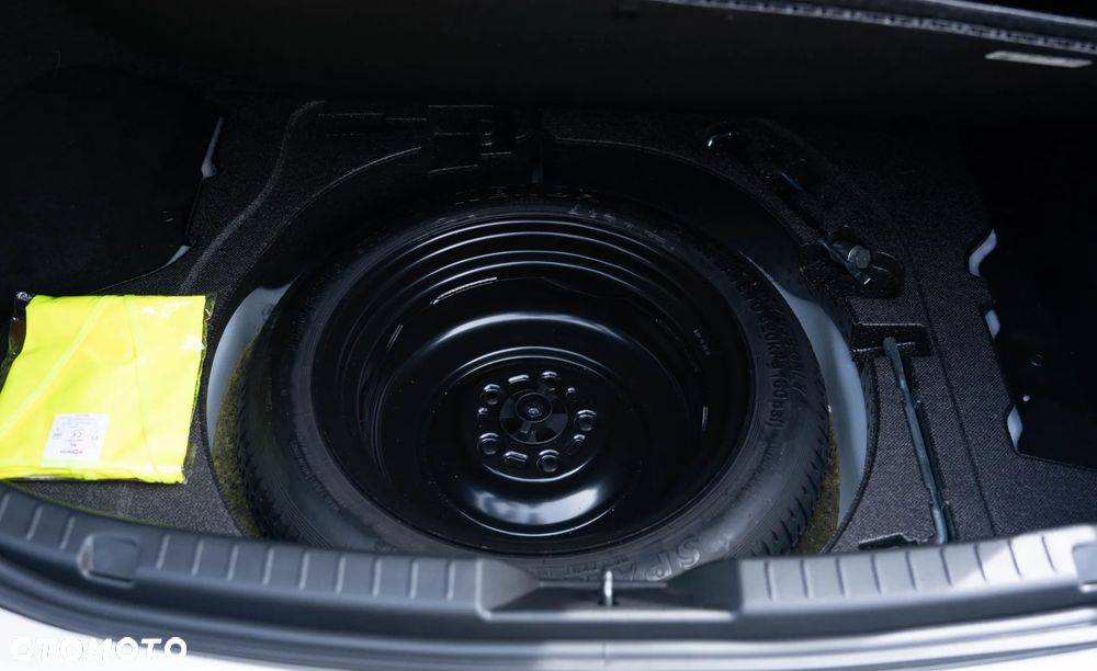 Mazda 3 - 25