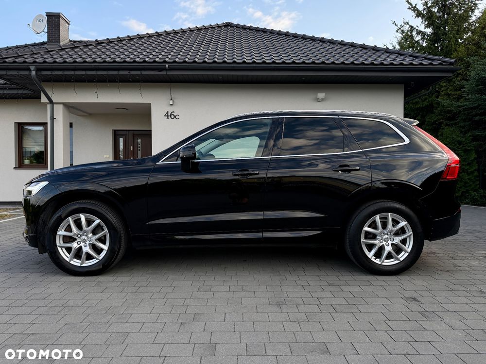 Volvo XC 60 B4 D AWD Momentum Pro - 11