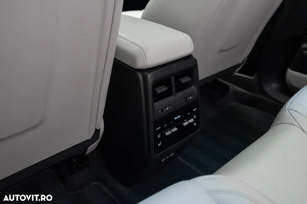 Porsche Macan 4 100 kWh - 33