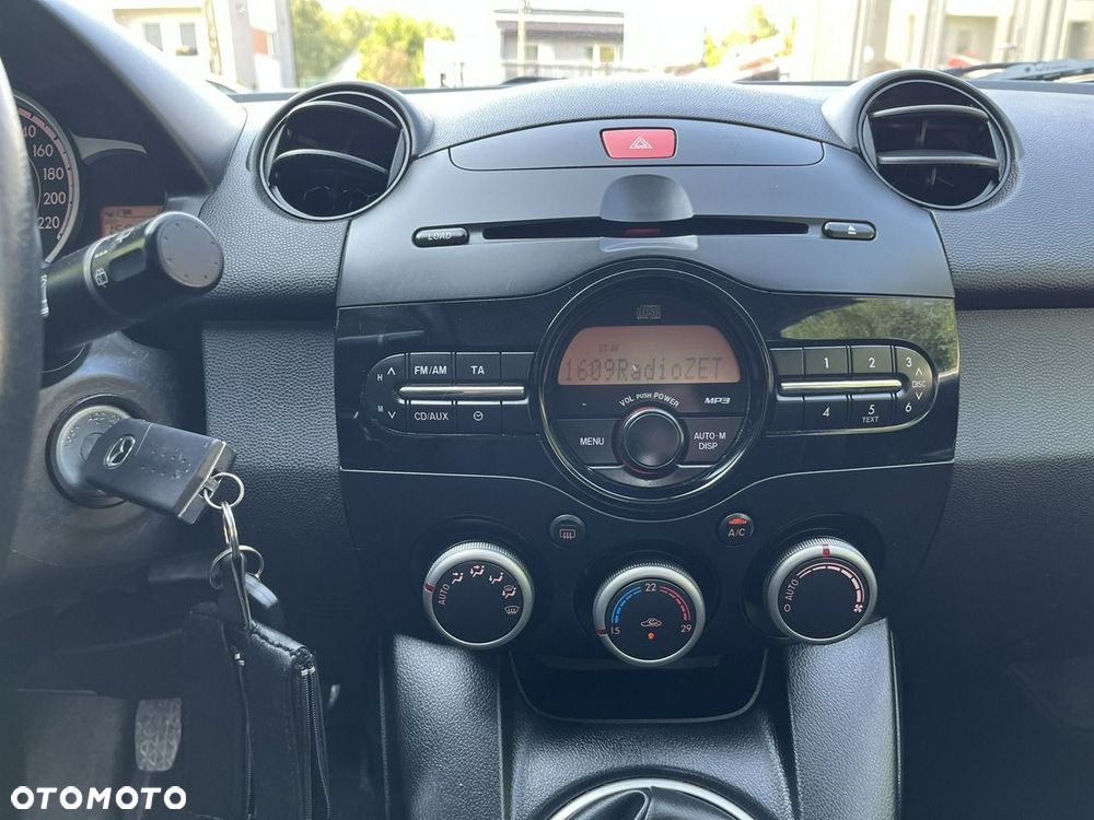 Mazda 2 - 14