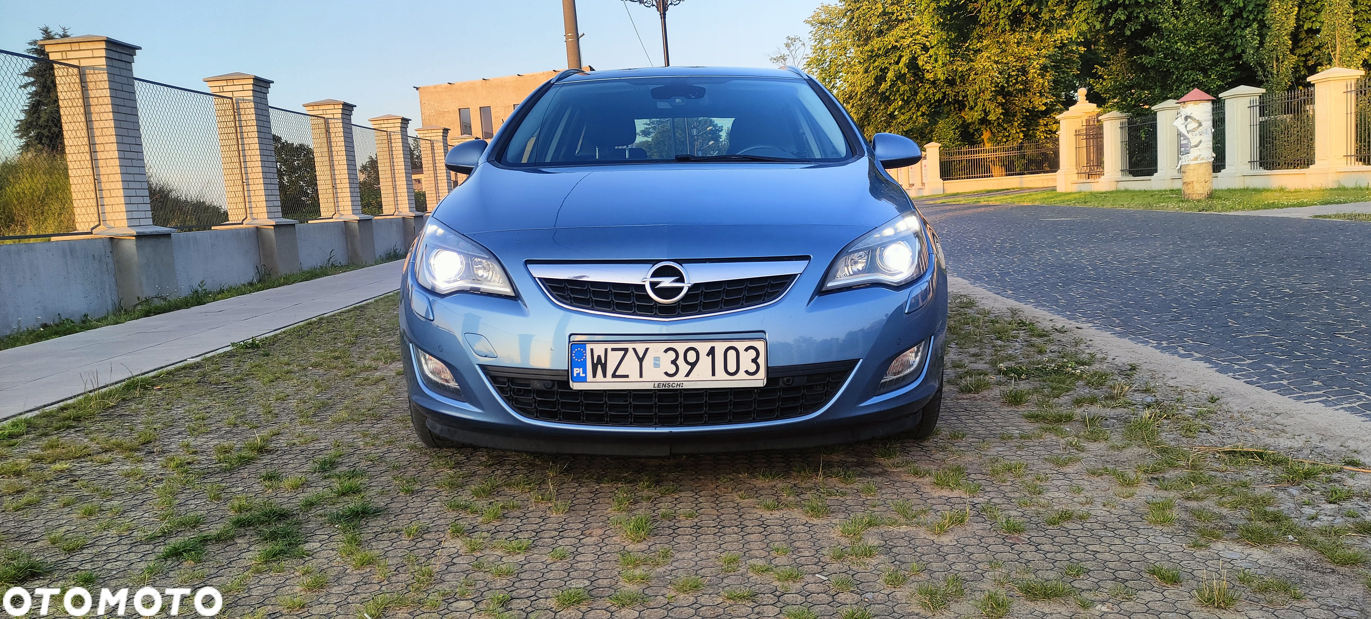 Opel Astra 1.4 Turbo Sports Tourer - 9