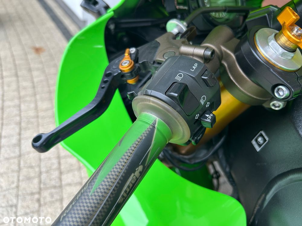Kawasaki ZX - 10