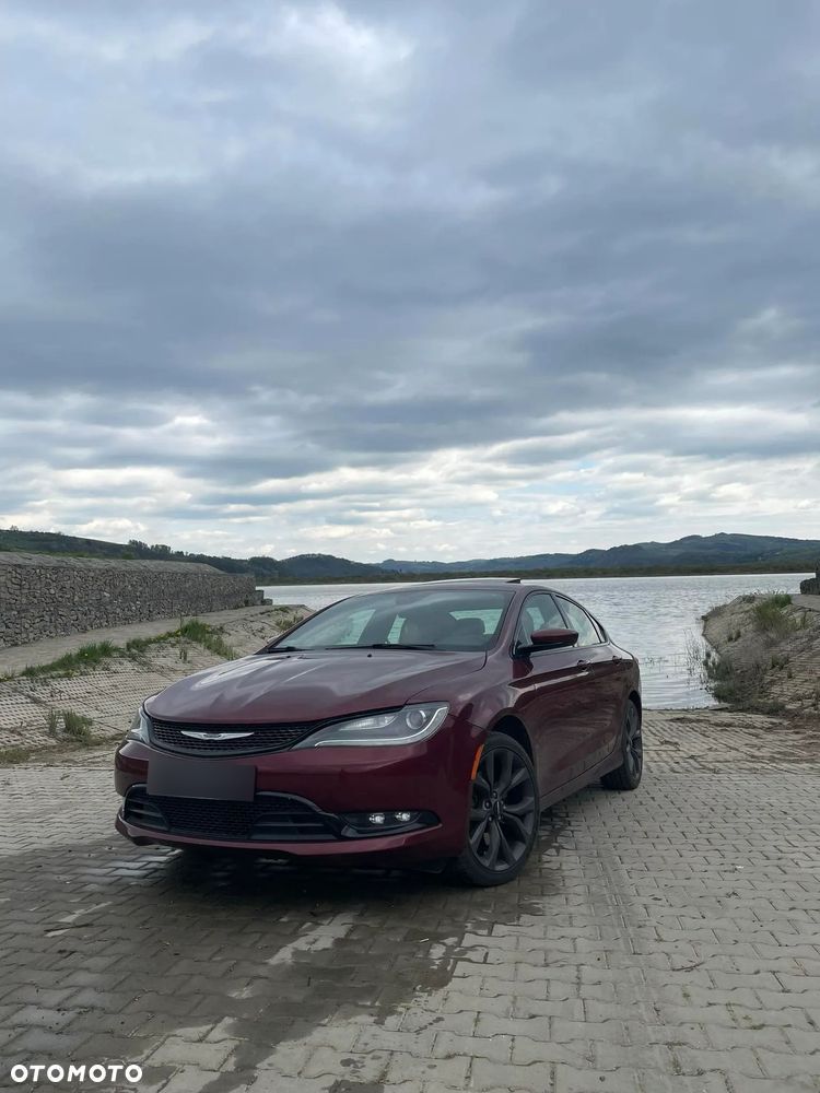 Chrysler 200 - 6