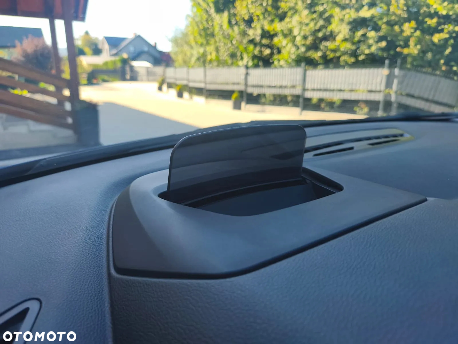 BMW Seria 2 220d Gran Tourer xDrive Sport-Aut Advantage - 29