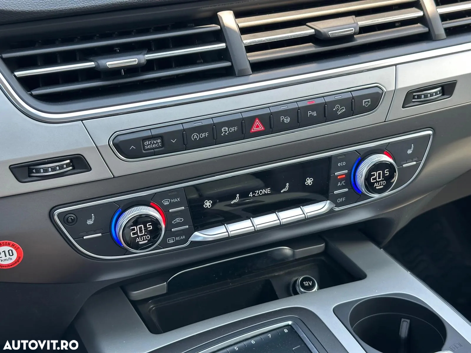 Audi Q7 50 TDI quattro Tiptronic S line - 30
