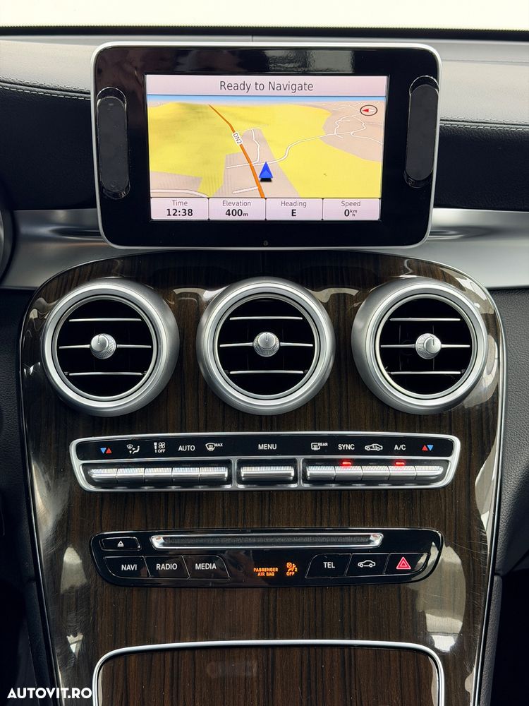 Mercedes-Benz GLC 220 d 4Matic 9G-TRONIC Exclusive - 25