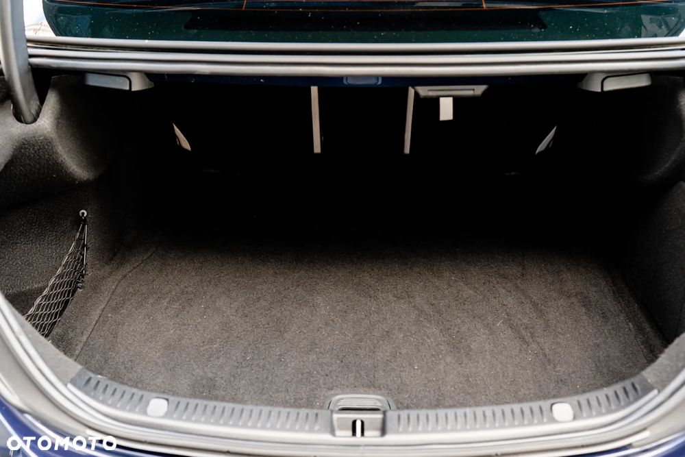 Mercedes-Benz Klasa E 220 d 9G-TRONIC - 15