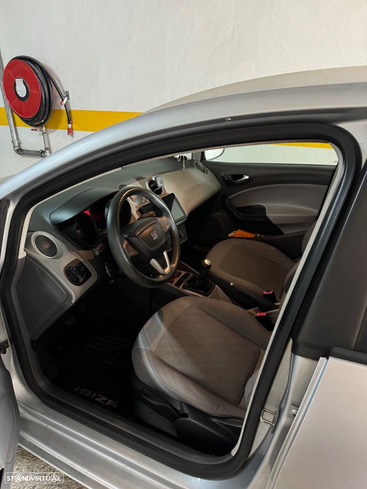 SEAT Ibiza 1.2 12V Reference - 4
