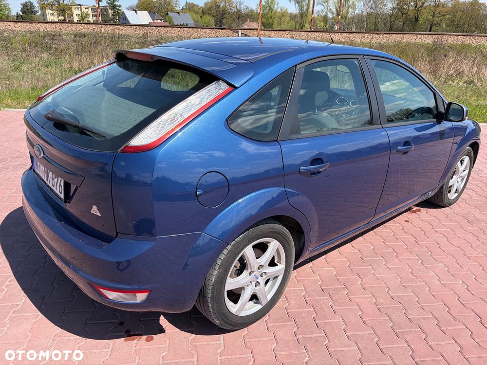 Ford Focus 1.6 16V Sport - 4