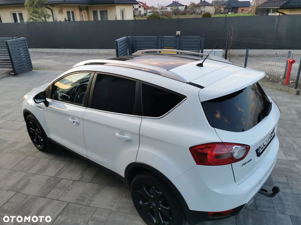 Ford Kuga 2.0 TDCi 2x4 Titanium - 29
