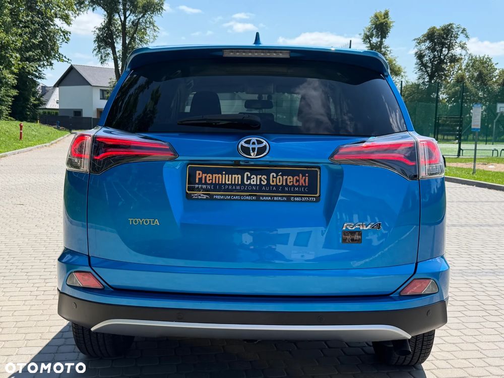Toyota RAV4 2.0 D-4D Prestige 4x2 - 5