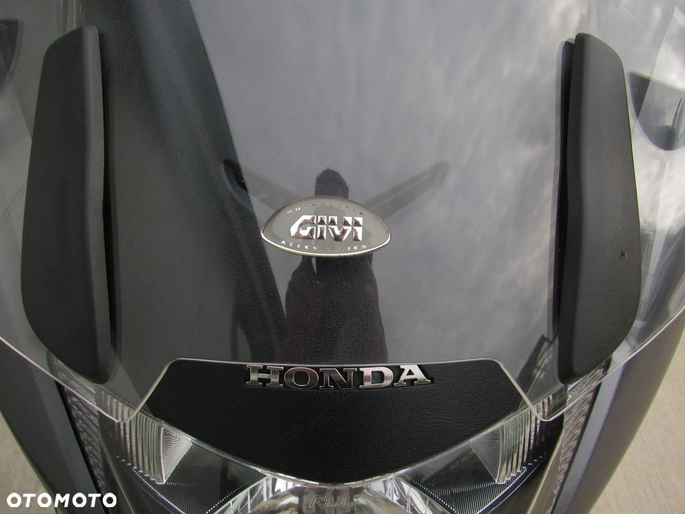 Honda Deauville - 13