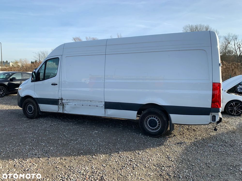 Mercedes-Benz Sprinter - 6