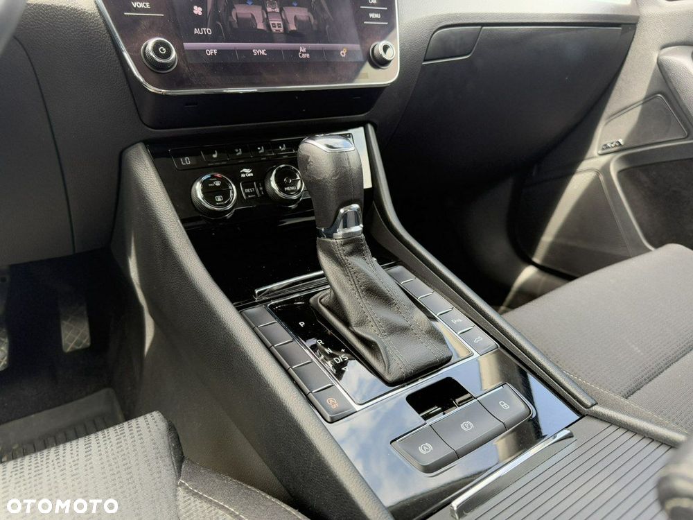 Skoda Superb - 32