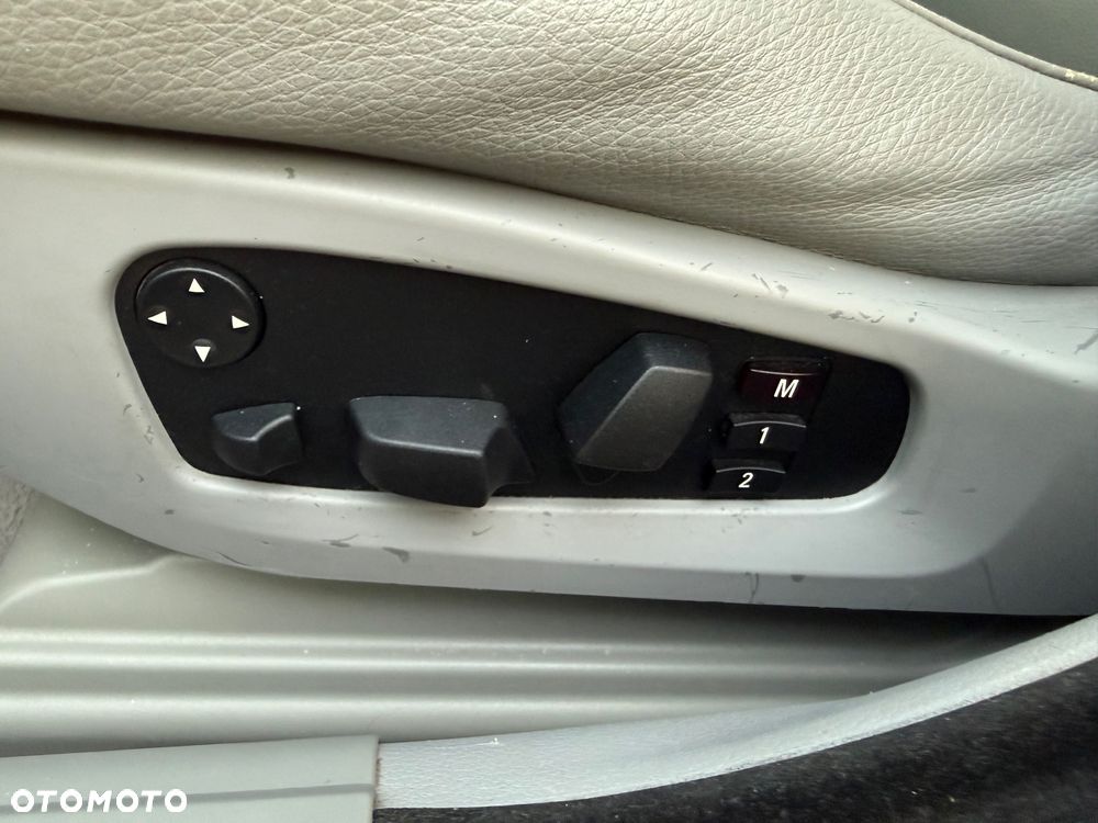 BMW Seria 5 - 30