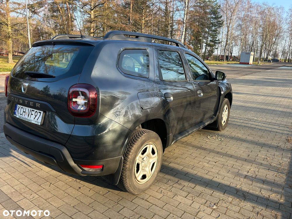 Dacia Duster 1.6 SCe Blackshadow S&S - 5