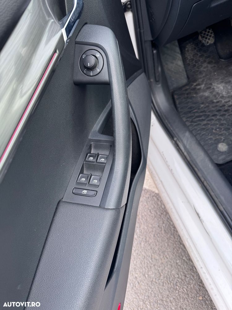 Skoda Octavia 2.0 TDI Style - 8