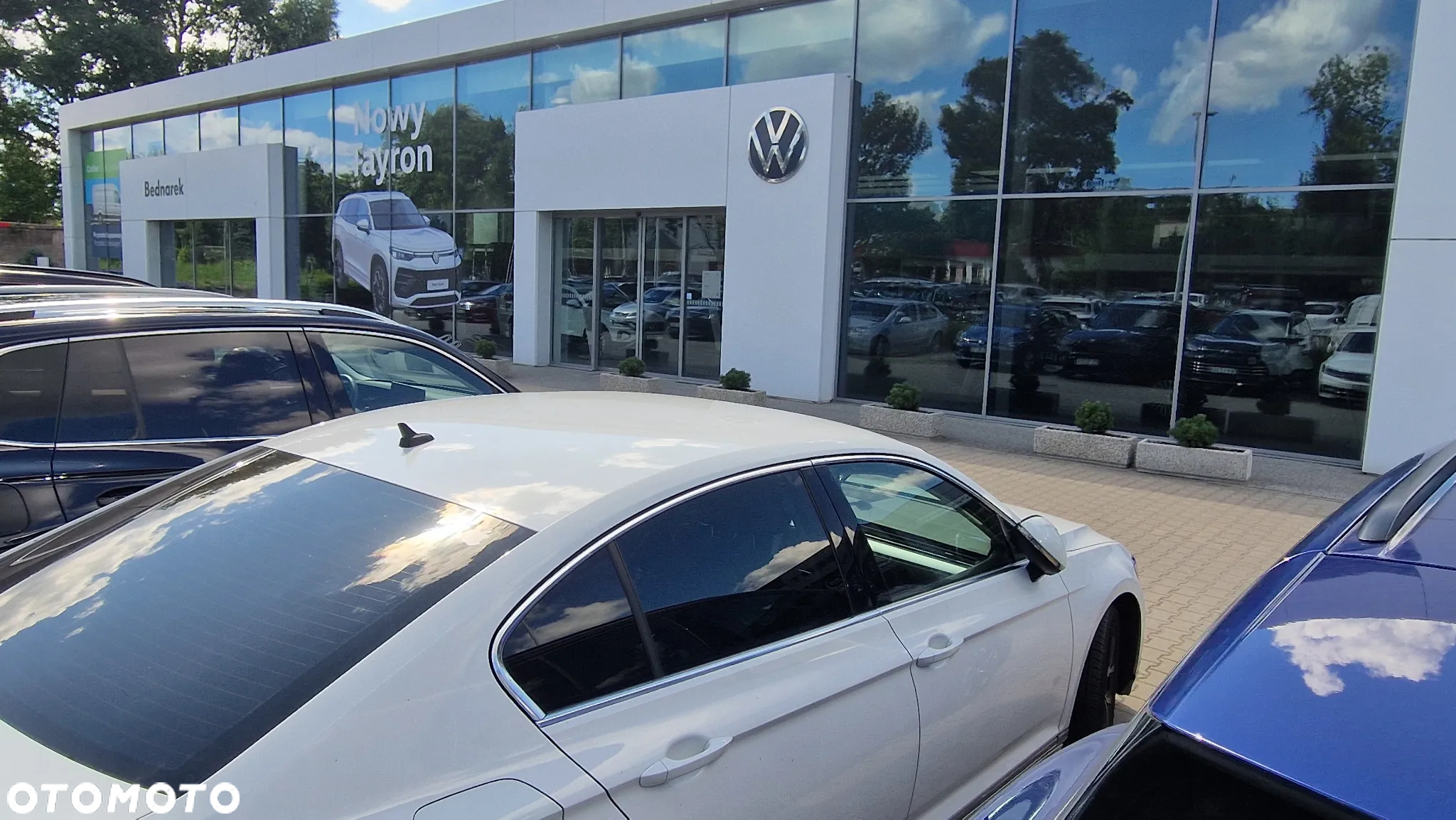 Volkswagen Passat 1.8 TSI BMT Comfortline - 10