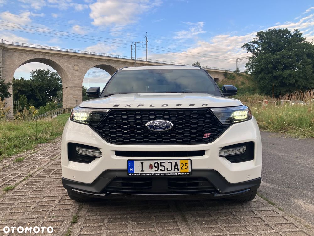Ford Explorer - 5