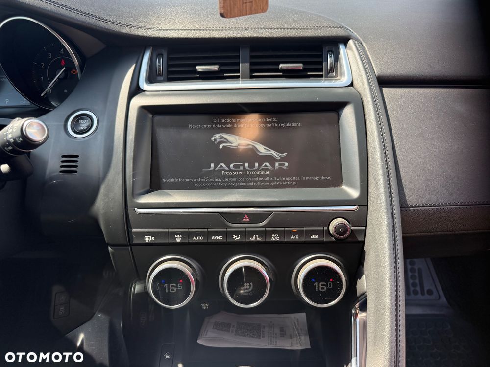 Jaguar E-Pace 2.0 P200 mHEV AWD R-Dynamic S - 12
