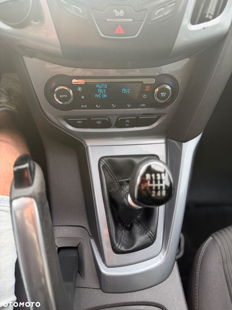 Ford Focus 1.6 TDCi DPF Titanium - 22