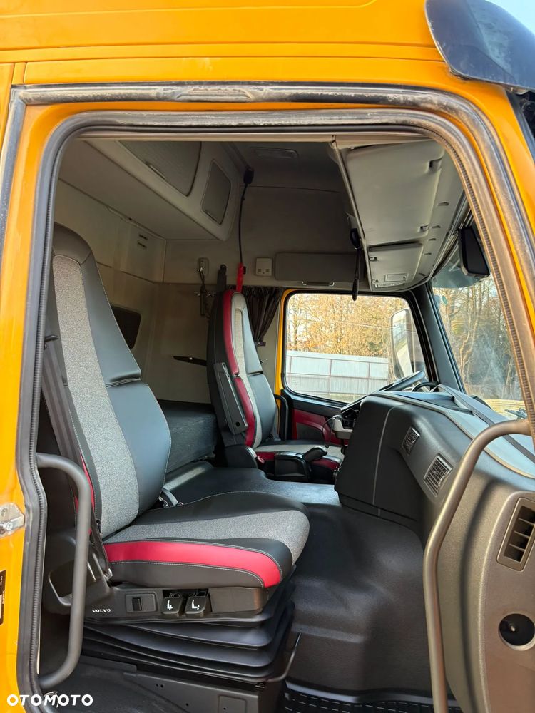 Volvo FM - 23