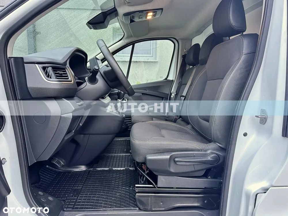 Renault Trafic - 17