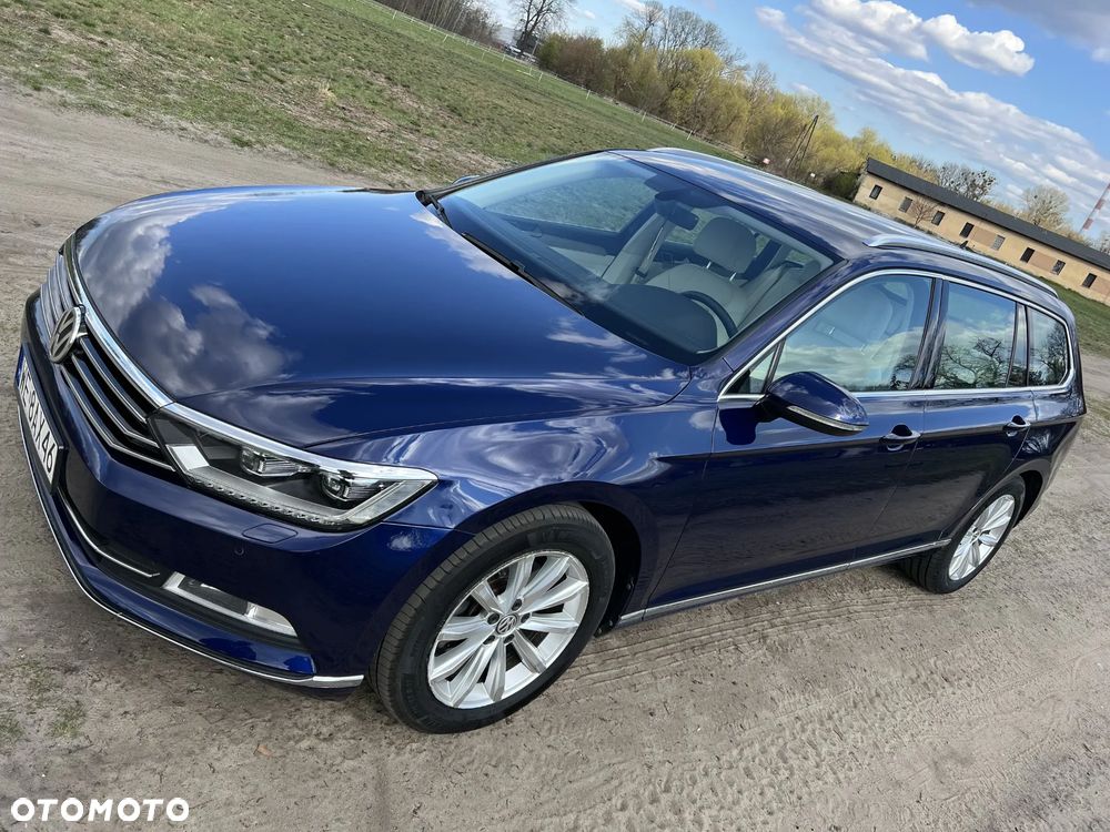 Volkswagen Passat - 2