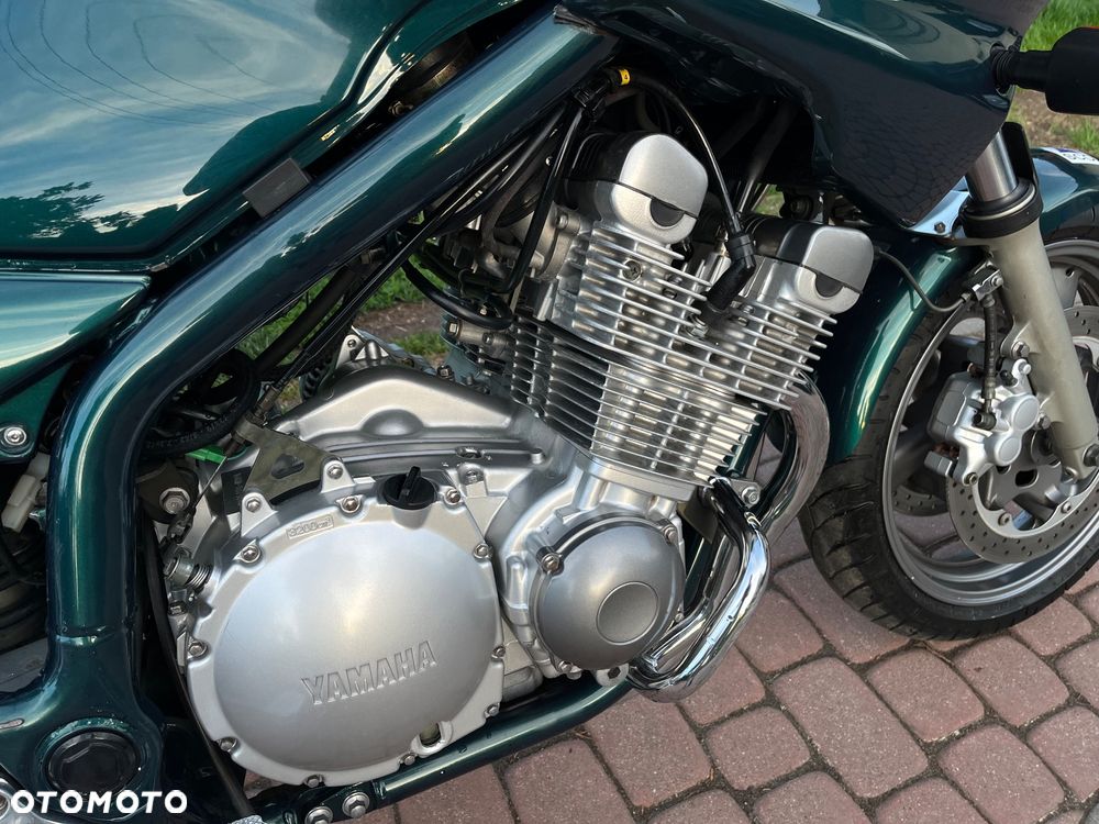Yamaha XJ - 22