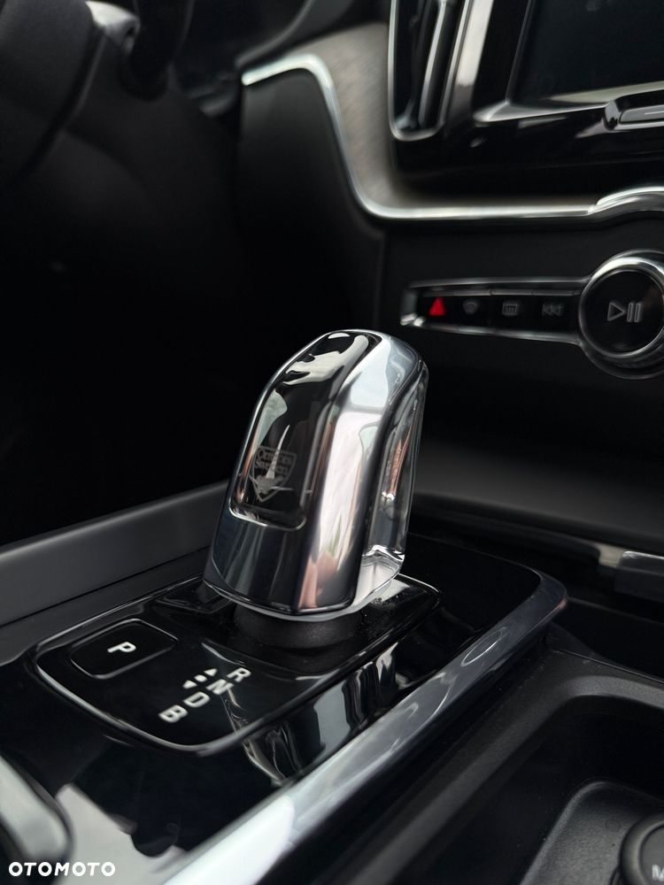 Volvo XC 60 - 20