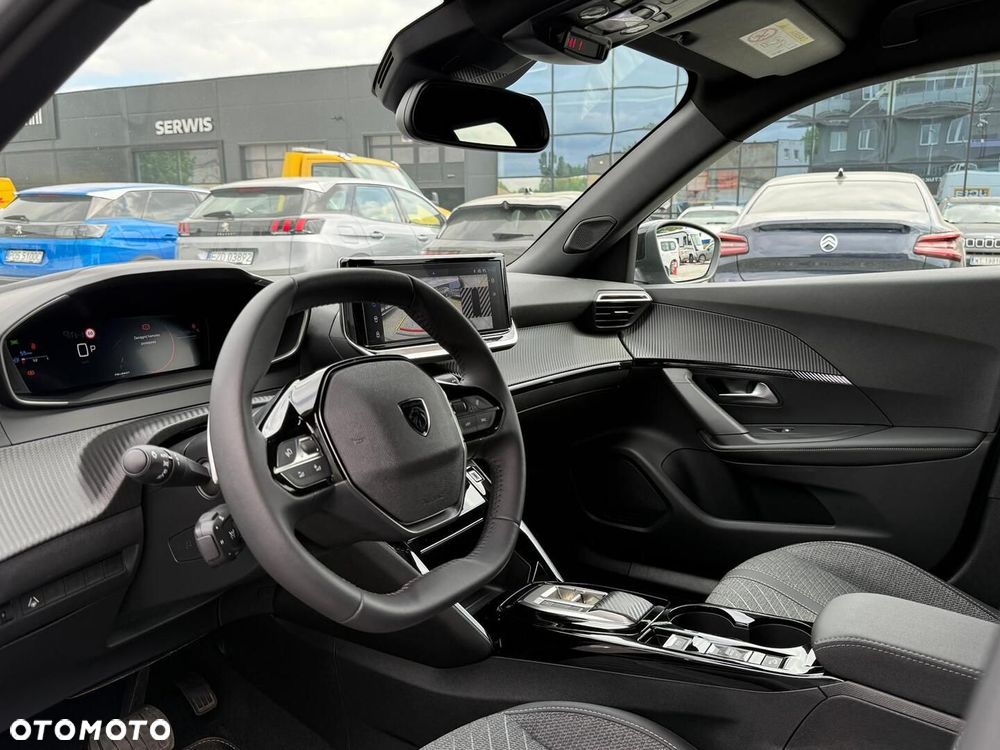 Peugeot 2008 - 13