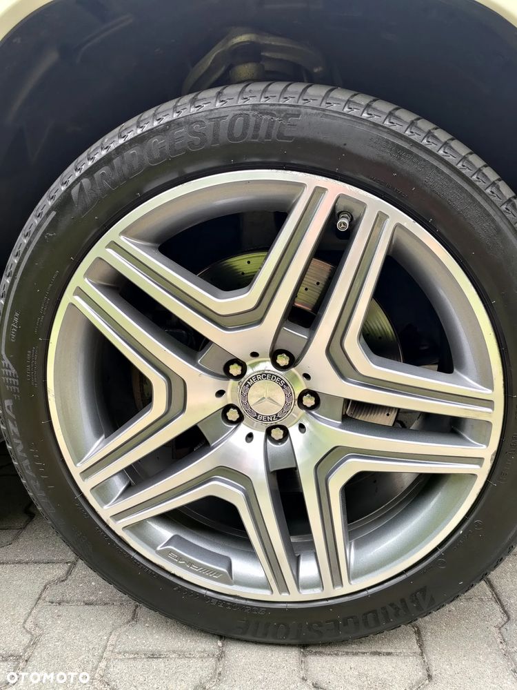 Mercedes-Benz GL - 9