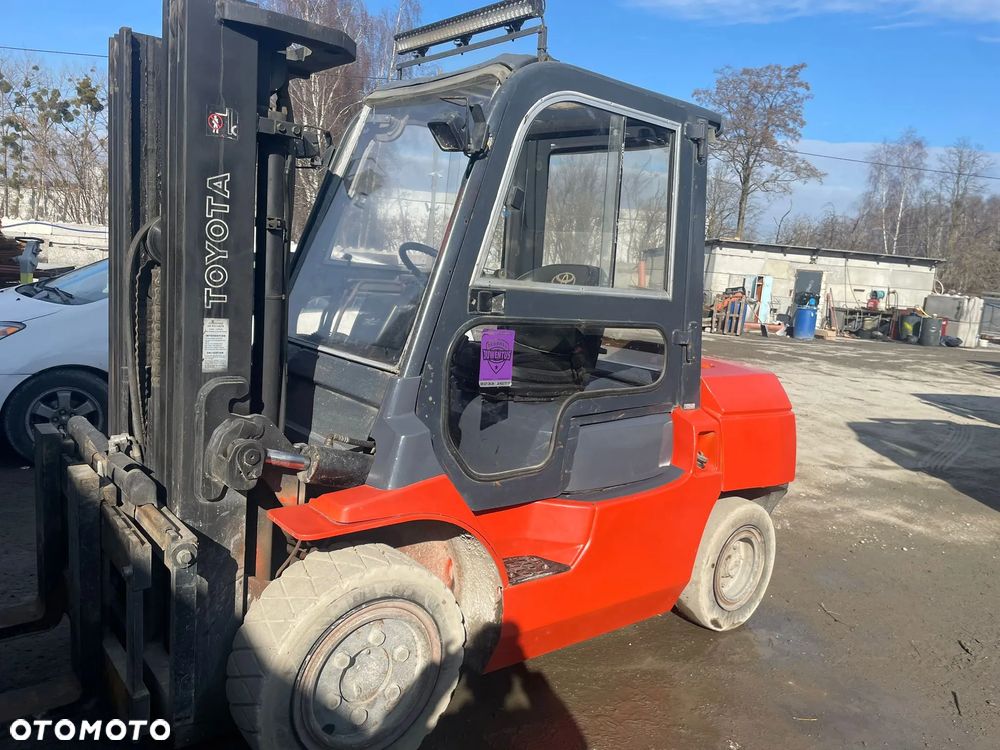 Toyota 7FDK40 - 8