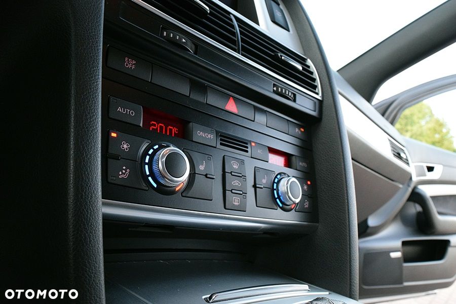 Audi A6 Avant 2.7 TDI DPF quattro tiptronic - 31