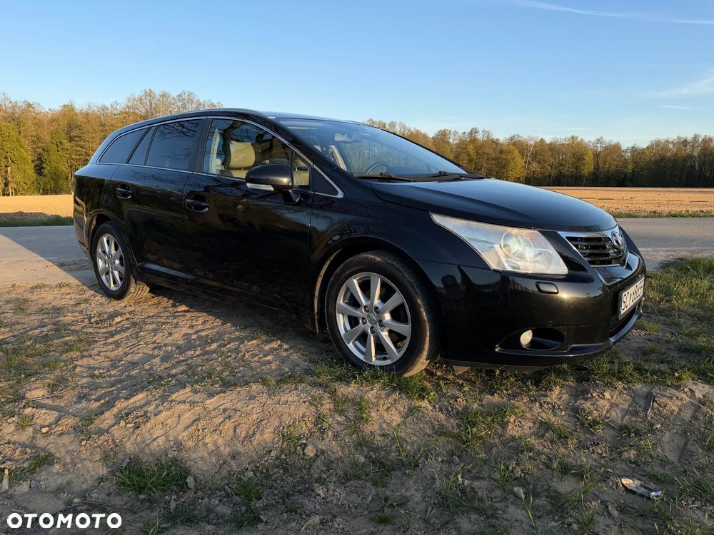 Toyota Avensis 1.8 Premium EU5 - 8