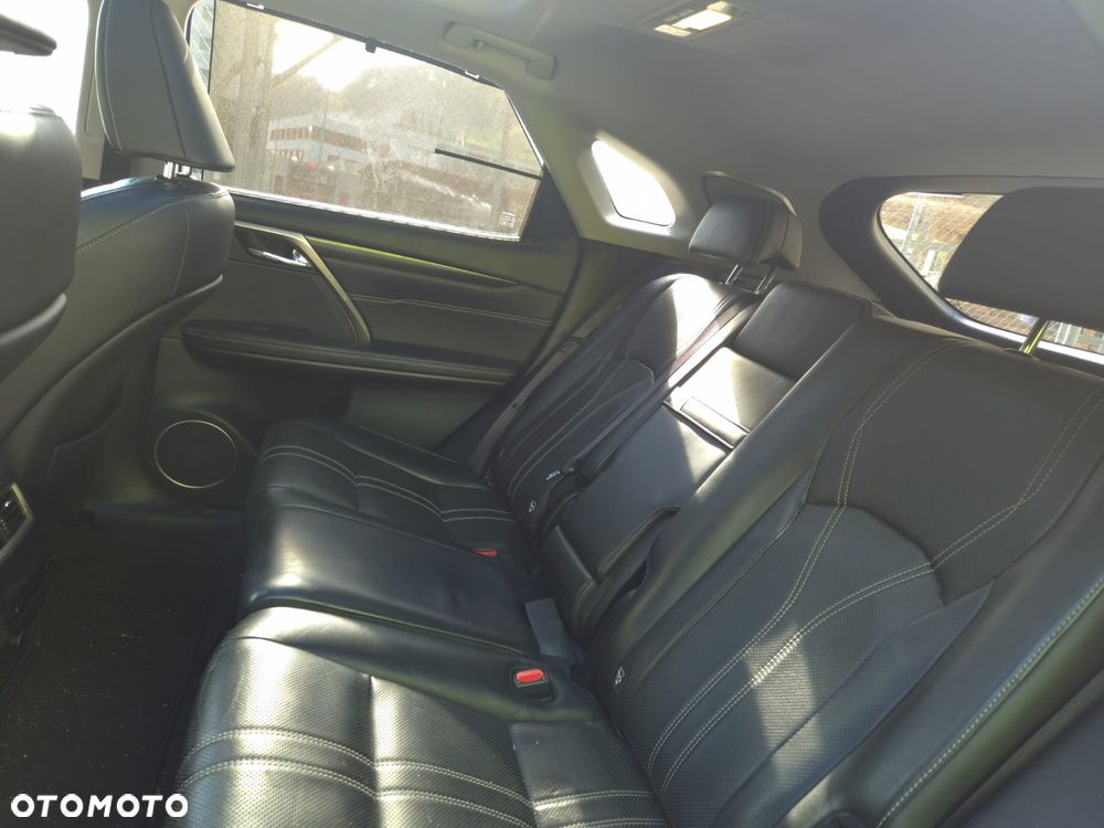 Lexus RX 450h (hybrid) - 15