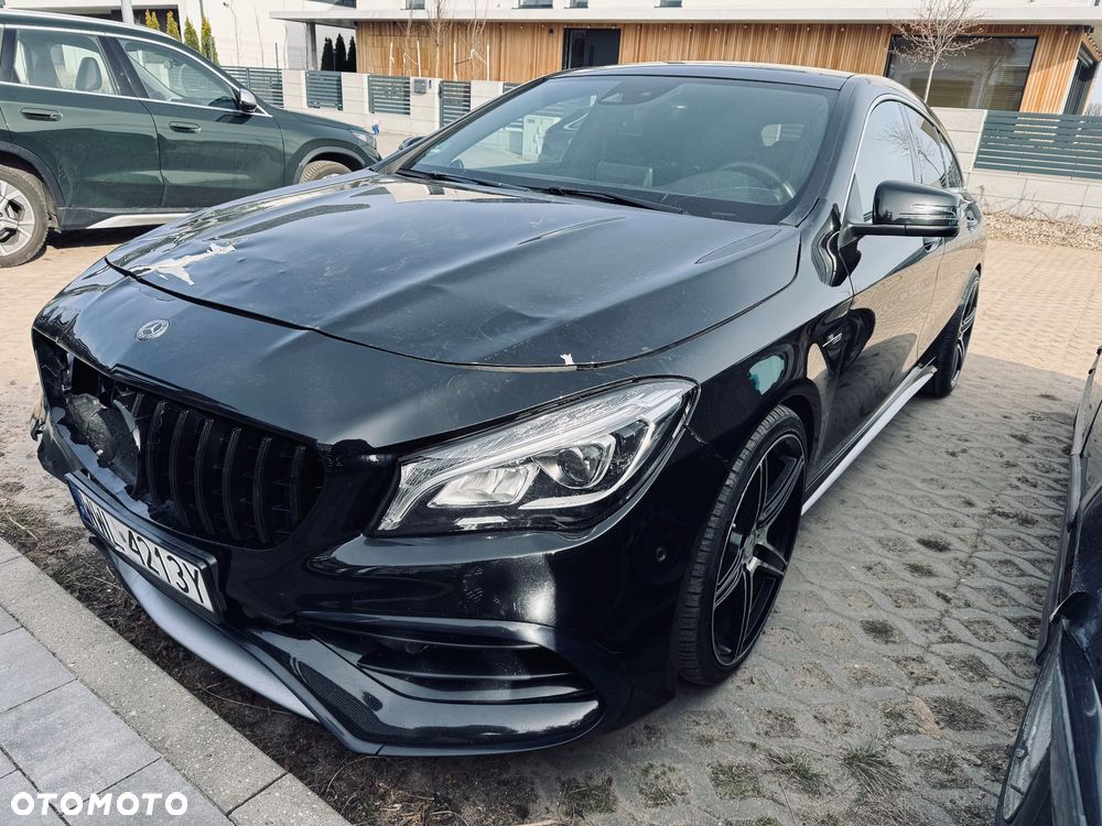 Mercedes-Benz CLA AMG 45 4Matic AMG Speedshift DCT 7G - 2