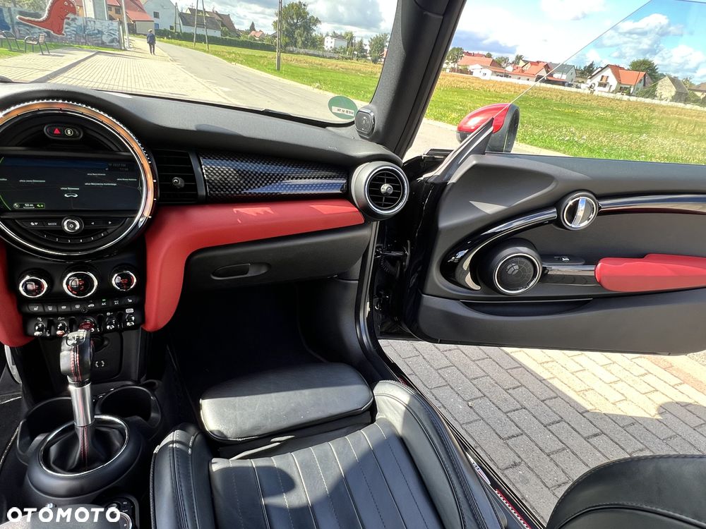 MINI John Cooper Works - 19