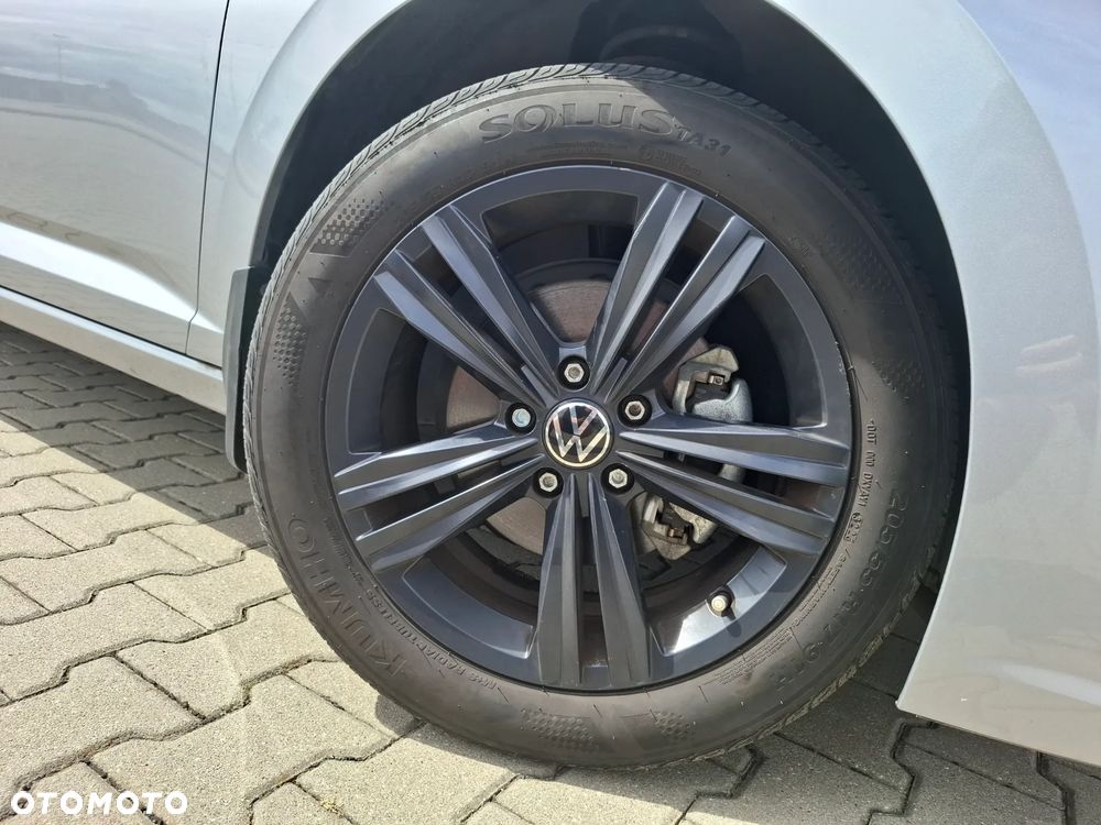 Volkswagen Jetta - 8