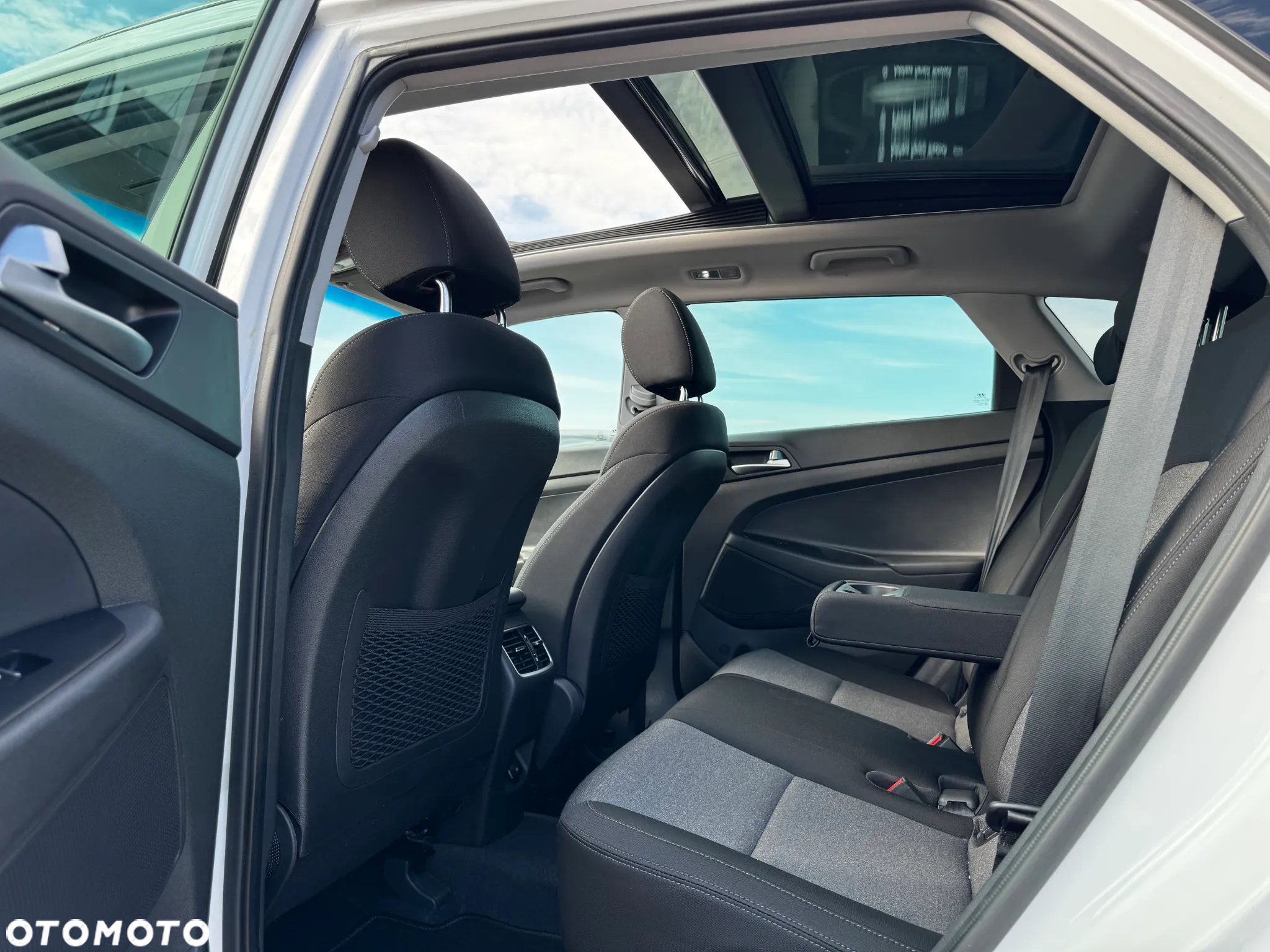 Hyundai Tucson blue 1.6 CRDi 2WD Trend - 29