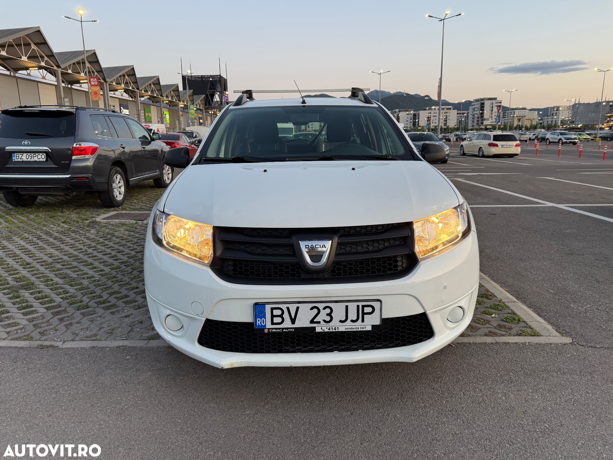 Dacia Logan MCV 1.2 Ambiance - 6
