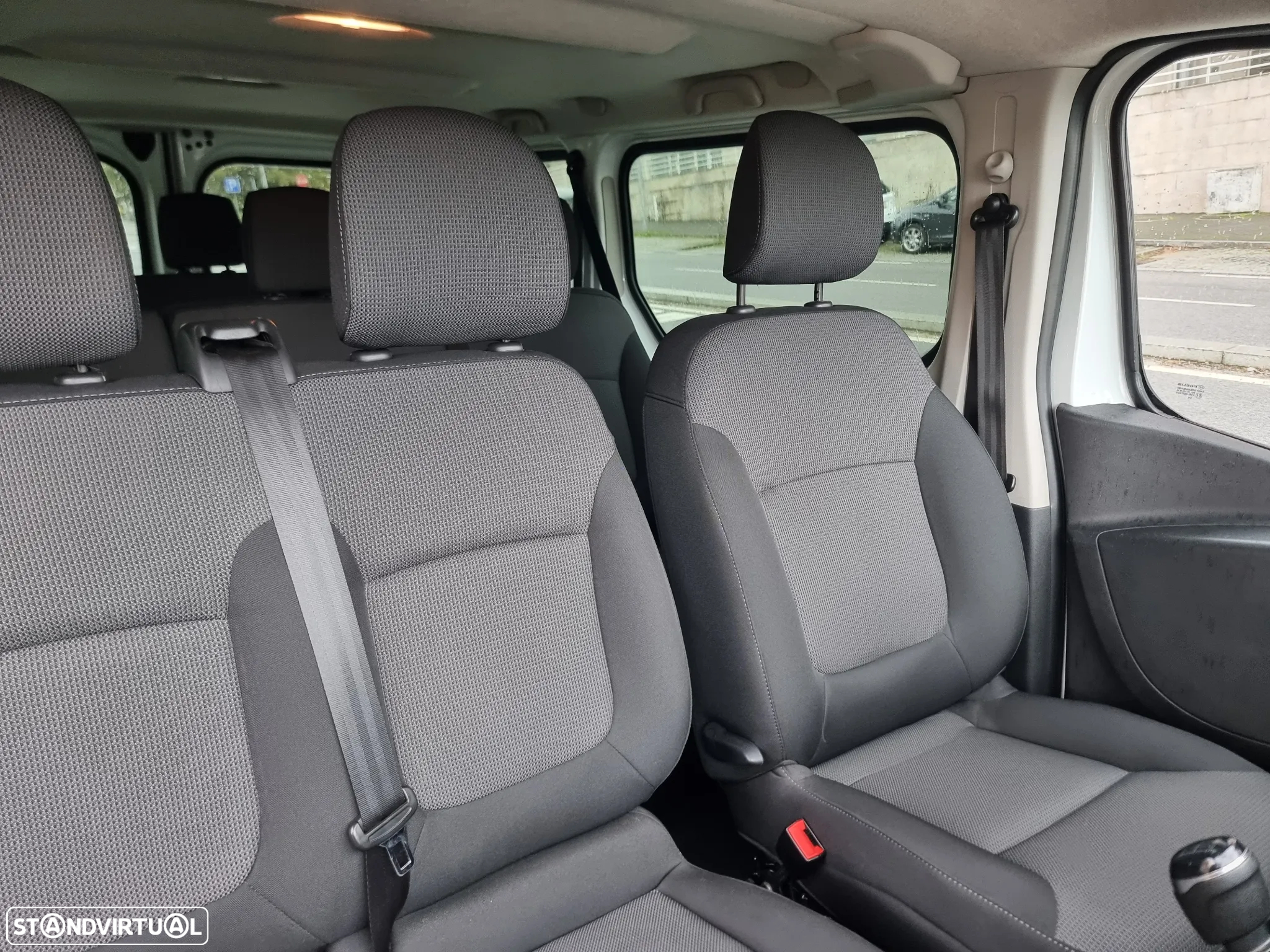 Renault Trafic 2.0 dCi L1H1 1.0T Luxe SS - 24
