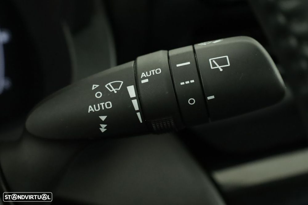 Toyota Yaris Cross 1.5 HDF Comfort - 18