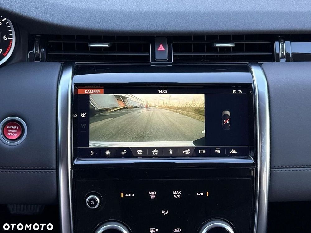 Land Rover Discovery Sport - 24