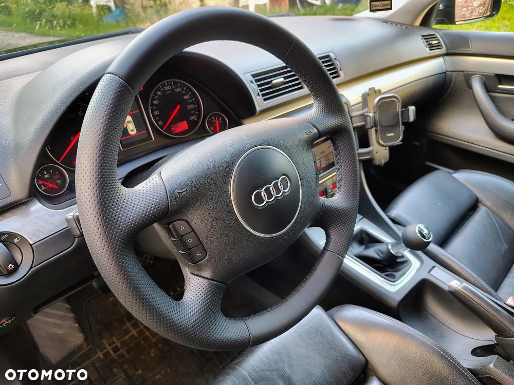 Audi A4 Avant 1.8T Quattro - 9