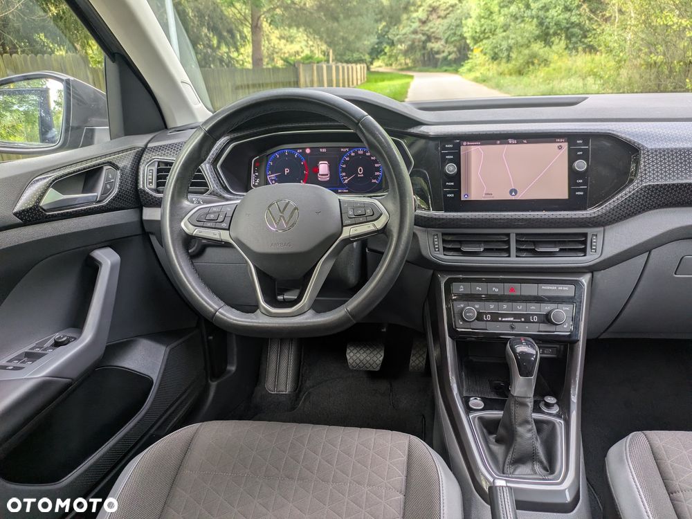 Volkswagen T-Cross - 16