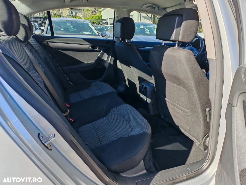 Volkswagen Passat 1.4 TSI BlueMotion Technology Comfortline - 7